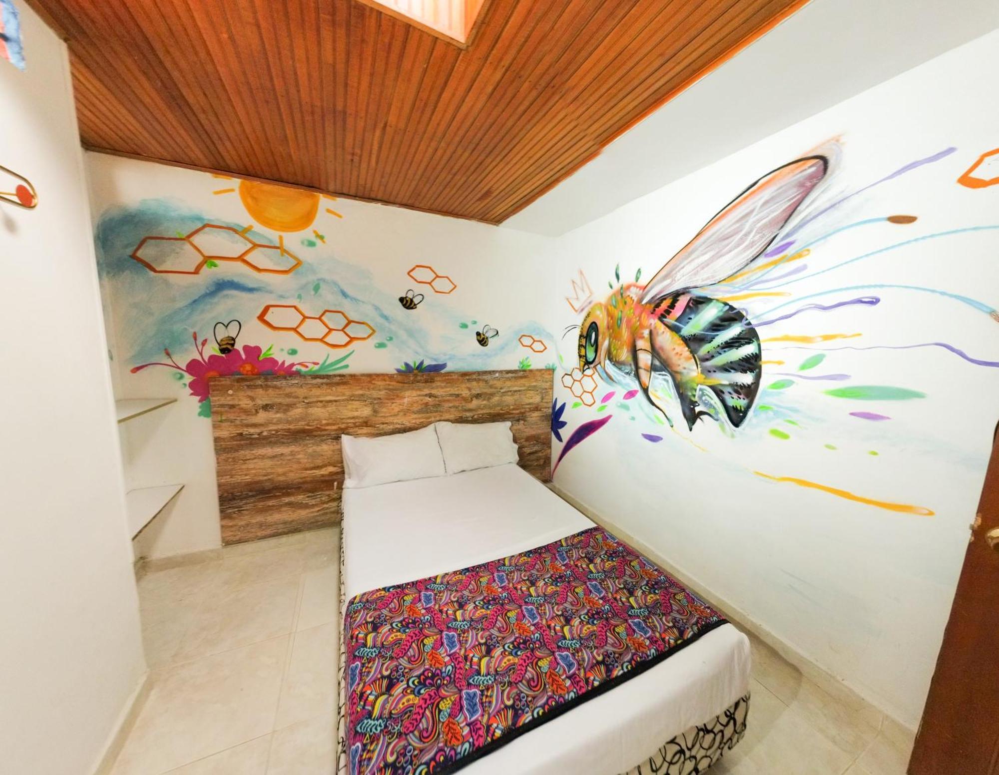 Backpackers And Travellers Hostel Неива Екстериор снимка