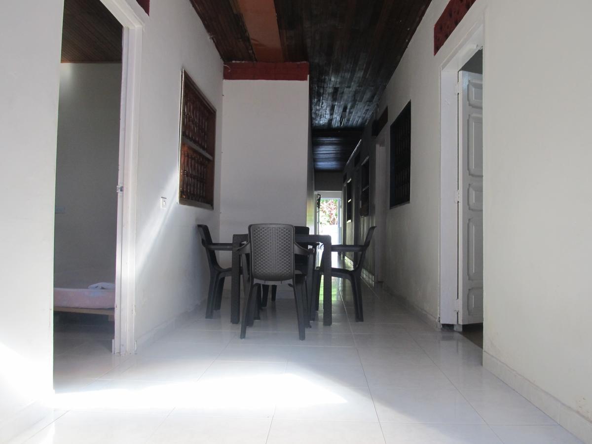 Backpackers And Travellers Hostel Неива Екстериор снимка